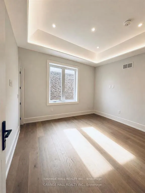 Photo 34 of 16 Barker Avenue, Etobicoke, Thistletown-Beaumonde Heights — HOMEH
