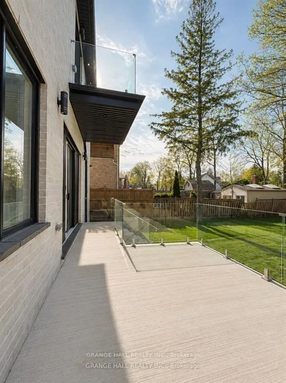 Photo 46 of 16 Barker Avenue, Etobicoke, Thistletown-Beaumonde Heights — HOMEH
