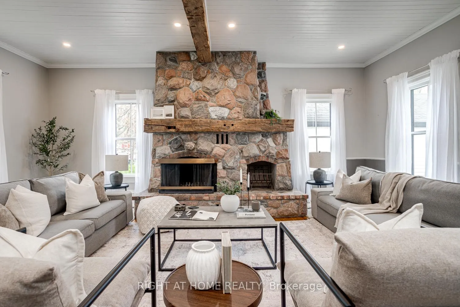 Photo 5 of 51 Caleb Street, Scugog, Port Perry — HOMEH
