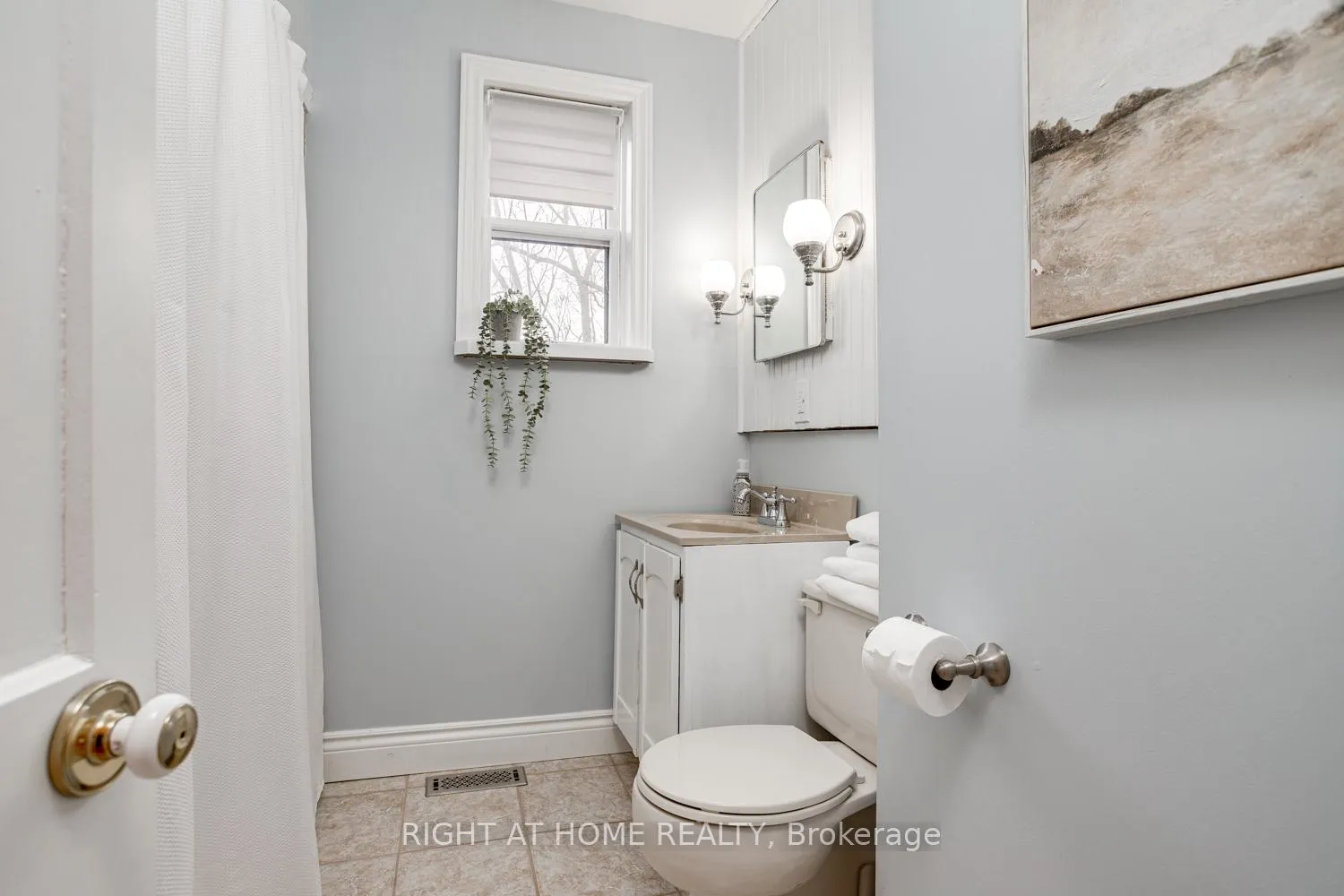 Photo 22 of 51 Caleb Street, Scugog, Port Perry — HOMEH
