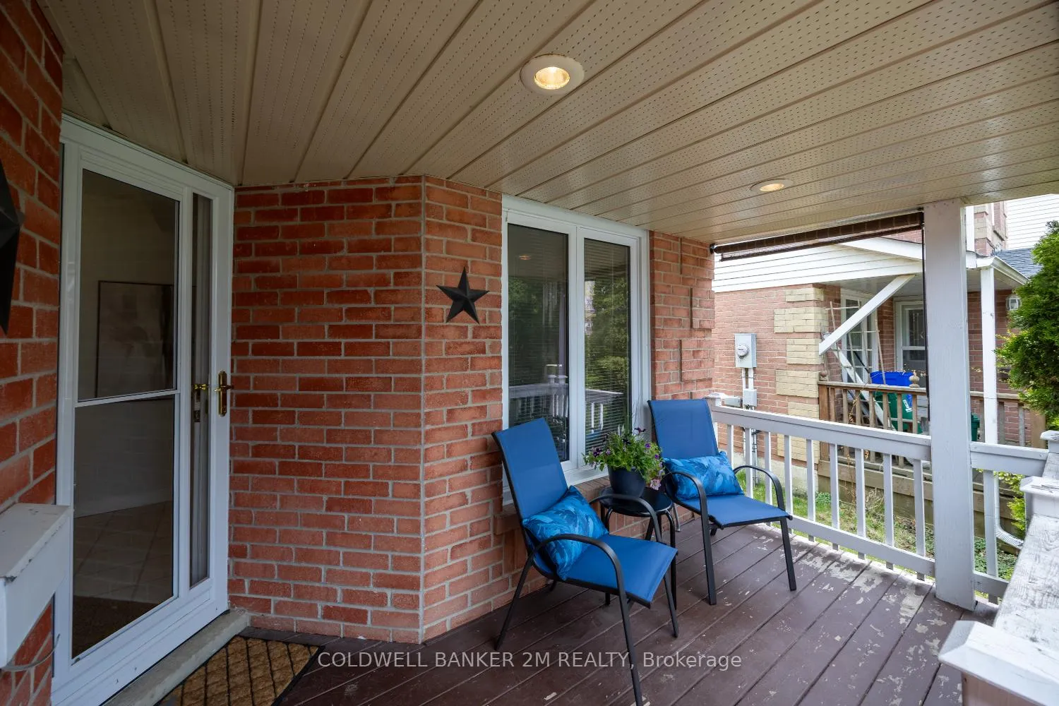 Photo 2 of 11 Yorkville Drive, Clarington, Courtice — HOMEH