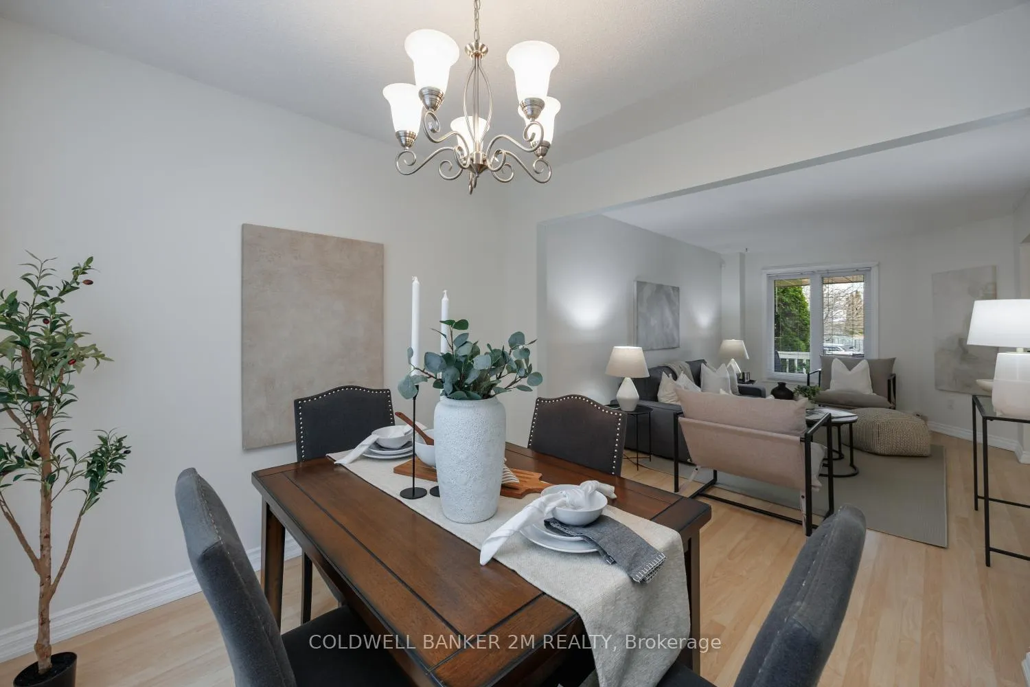 Photo 9 of 11 Yorkville Drive, Clarington, Courtice — HOMEH