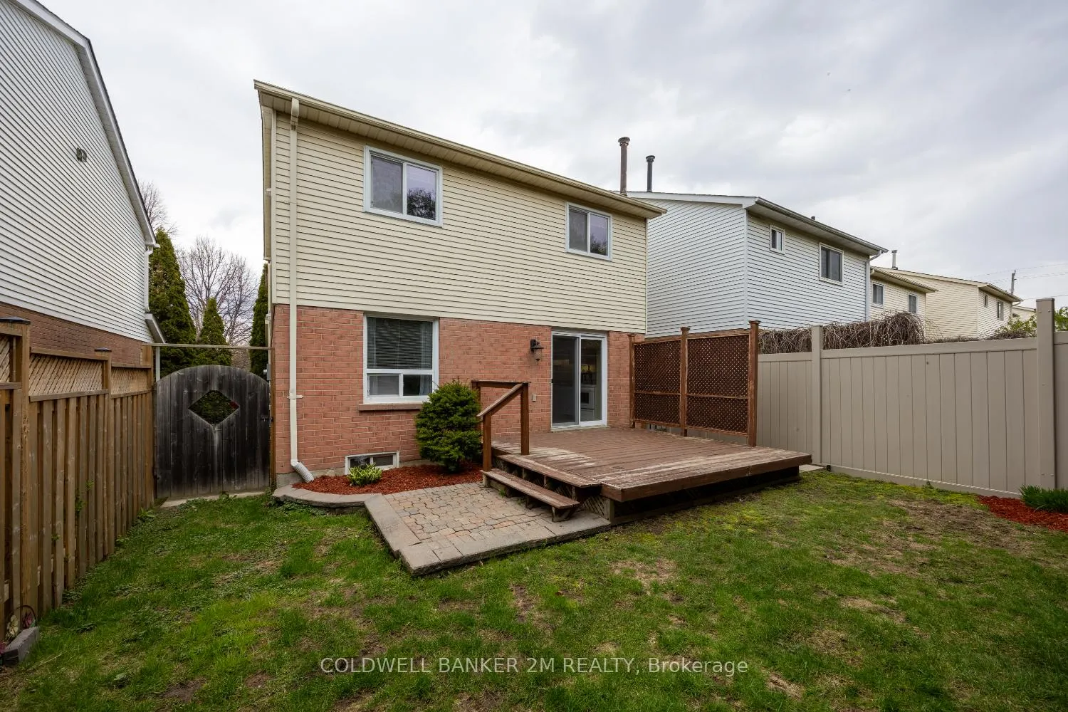 Photo 38 of 11 Yorkville Drive, Clarington, Courtice — HOMEH