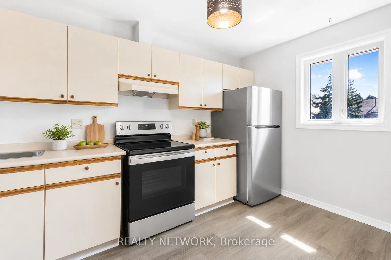Photo 3 of Unit 54, 122 Bunting Road, St. Catharines, E. Chester — HOMEH