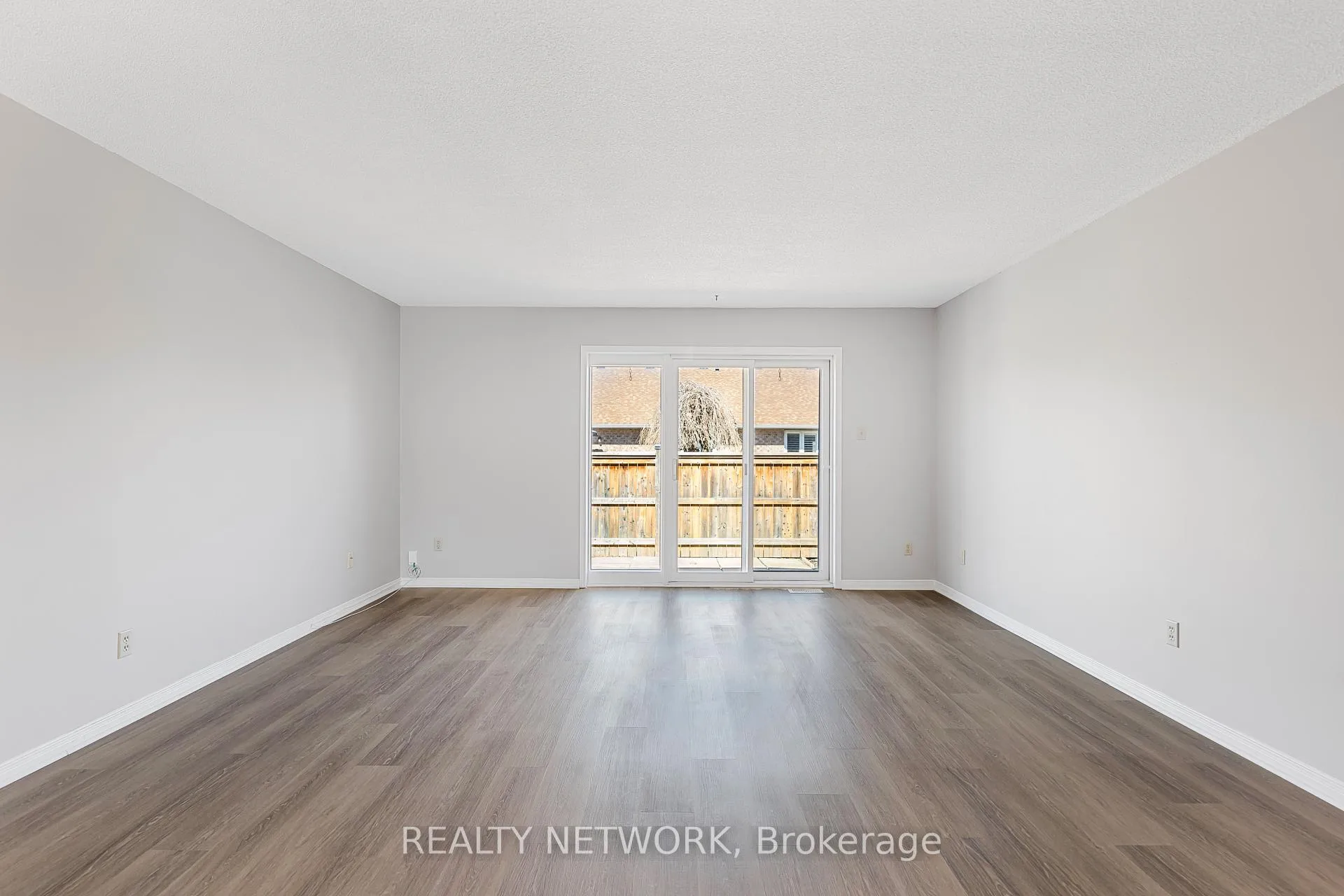 Photo 6 of Unit 54, 122 Bunting Road, St. Catharines, E. Chester — HOMEH