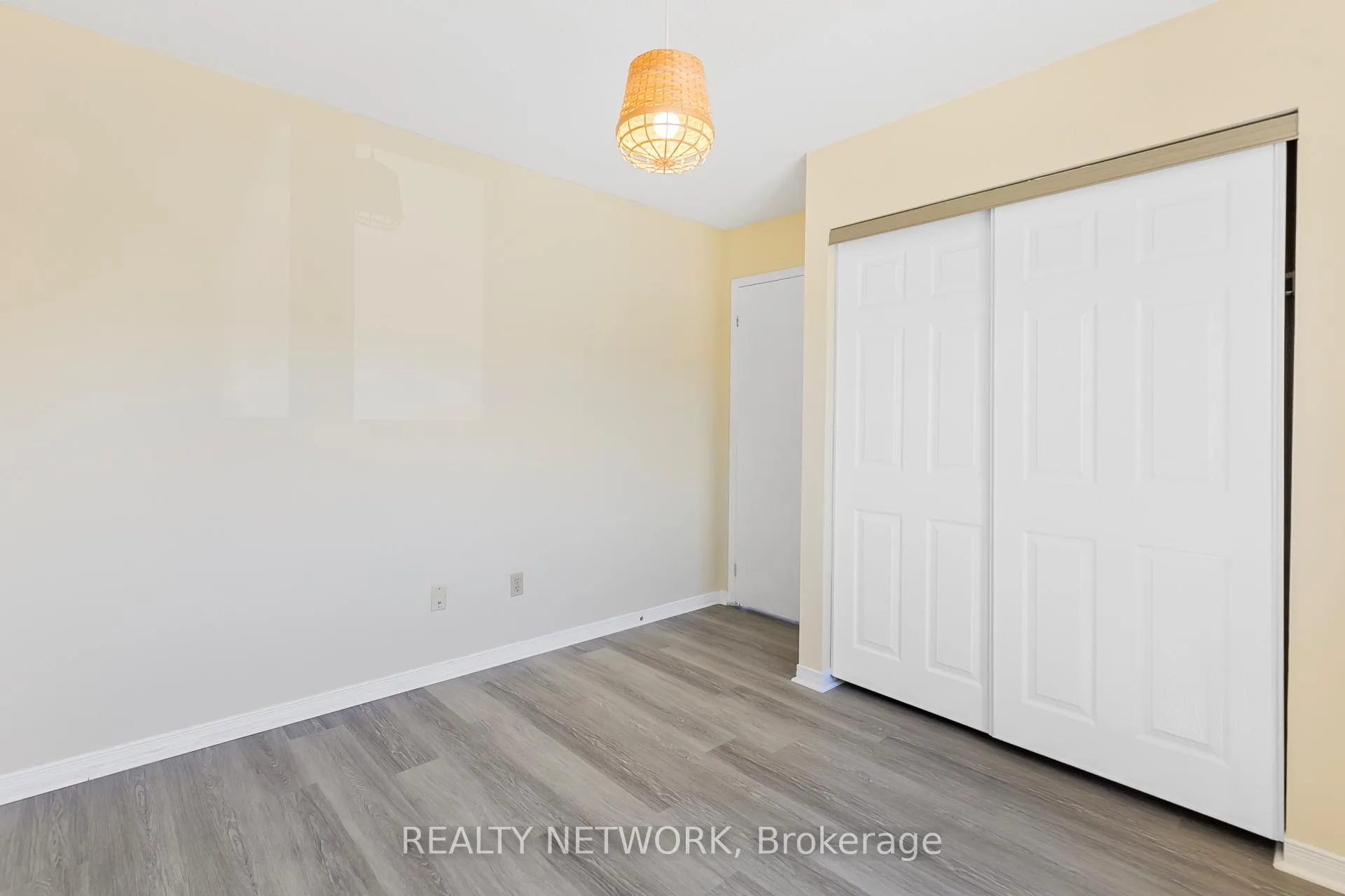 Photo 11 of Unit 54, 122 Bunting Road, St. Catharines, E. Chester — HOMEH