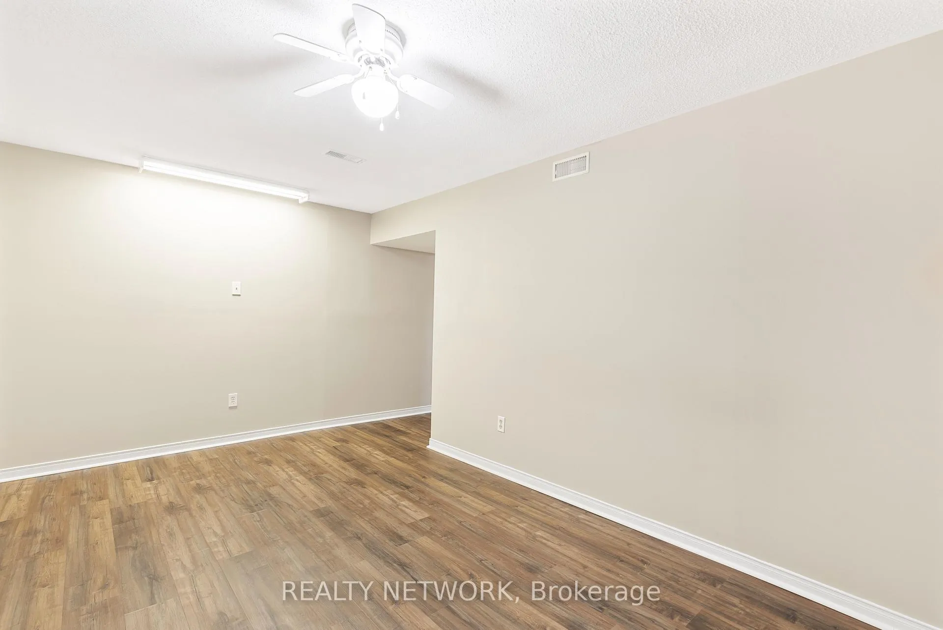 Photo 20 of Unit 54, 122 Bunting Road, St. Catharines, E. Chester — HOMEH