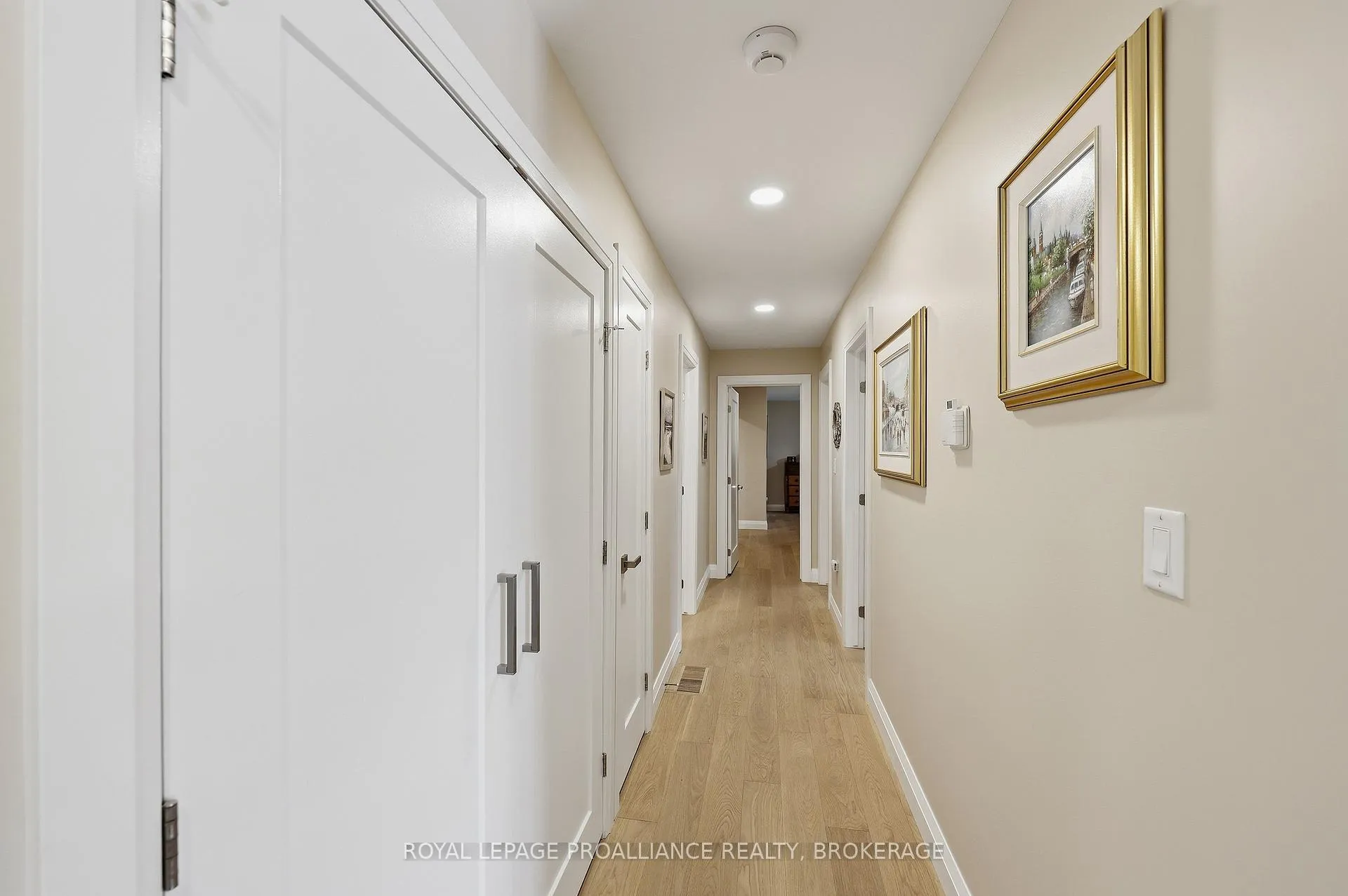 Photo 13 of 1423 Cottsmere Court, Kingston, City North of 401 — HOMEH