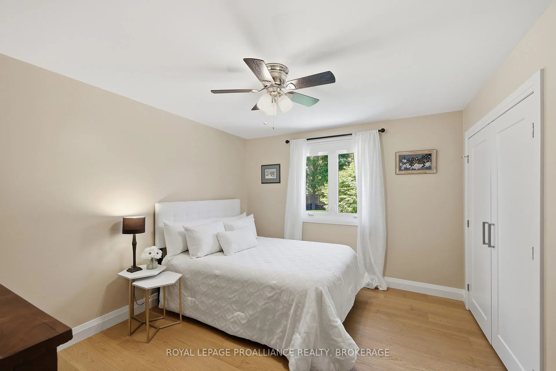 Photo 17 of 1423 Cottsmere Court, Kingston, City North of 401 — HOMEH