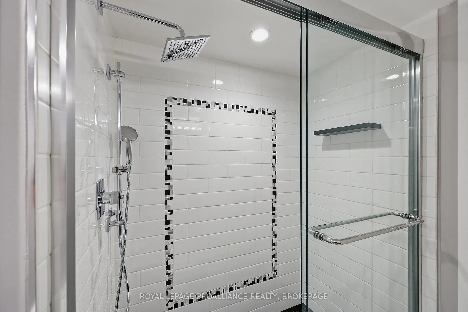 Photo 29 of 1423 Cottsmere Court, Kingston, City North of 401 — HOMEH