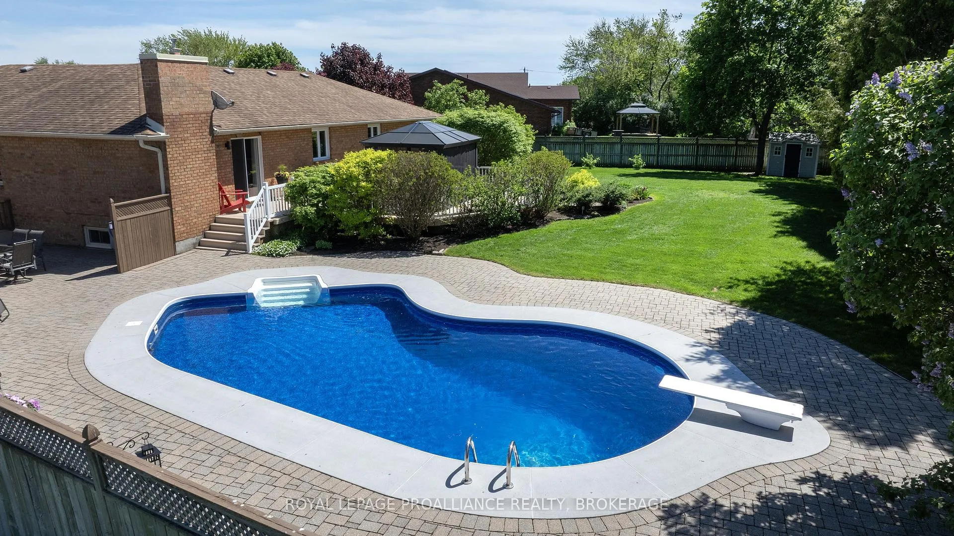 Photo 41 of 1423 Cottsmere Court, Kingston, City North of 401 — HOMEH