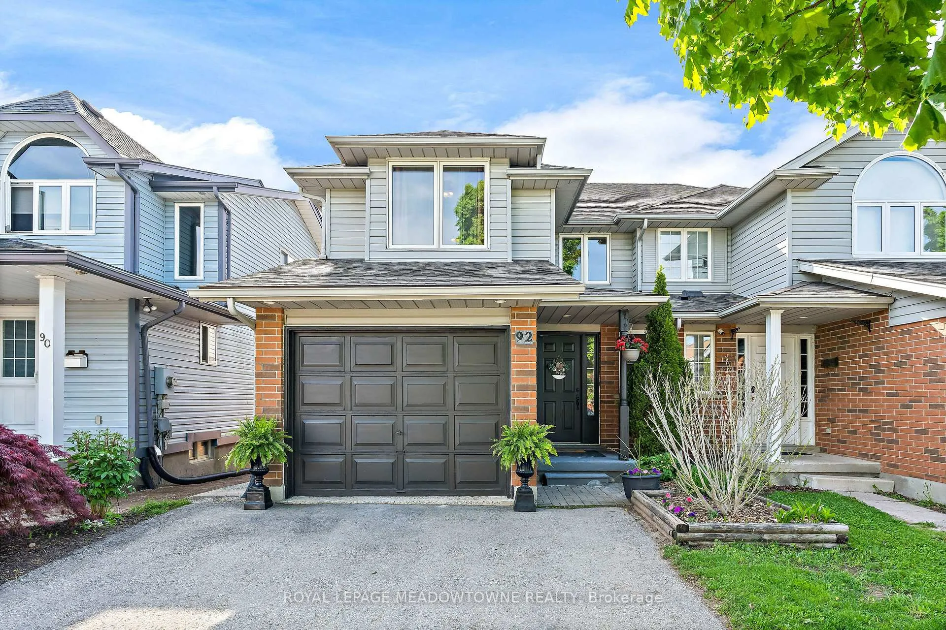Photo 2 of 92 Chesterton Lane, Guelph, Grange Road — HOMEH