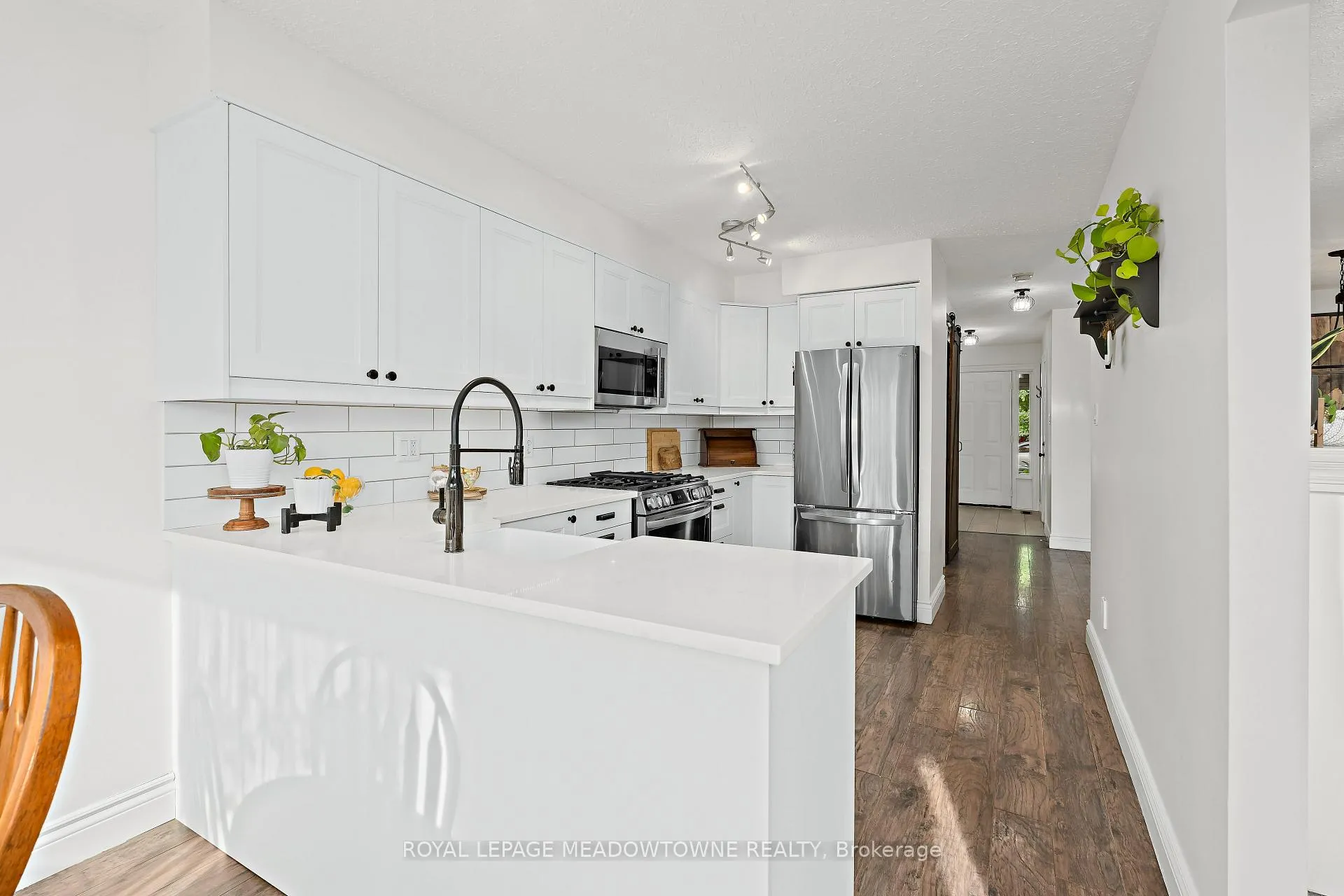 Photo 13 of 92 Chesterton Lane, Guelph, Grange Road — HOMEH