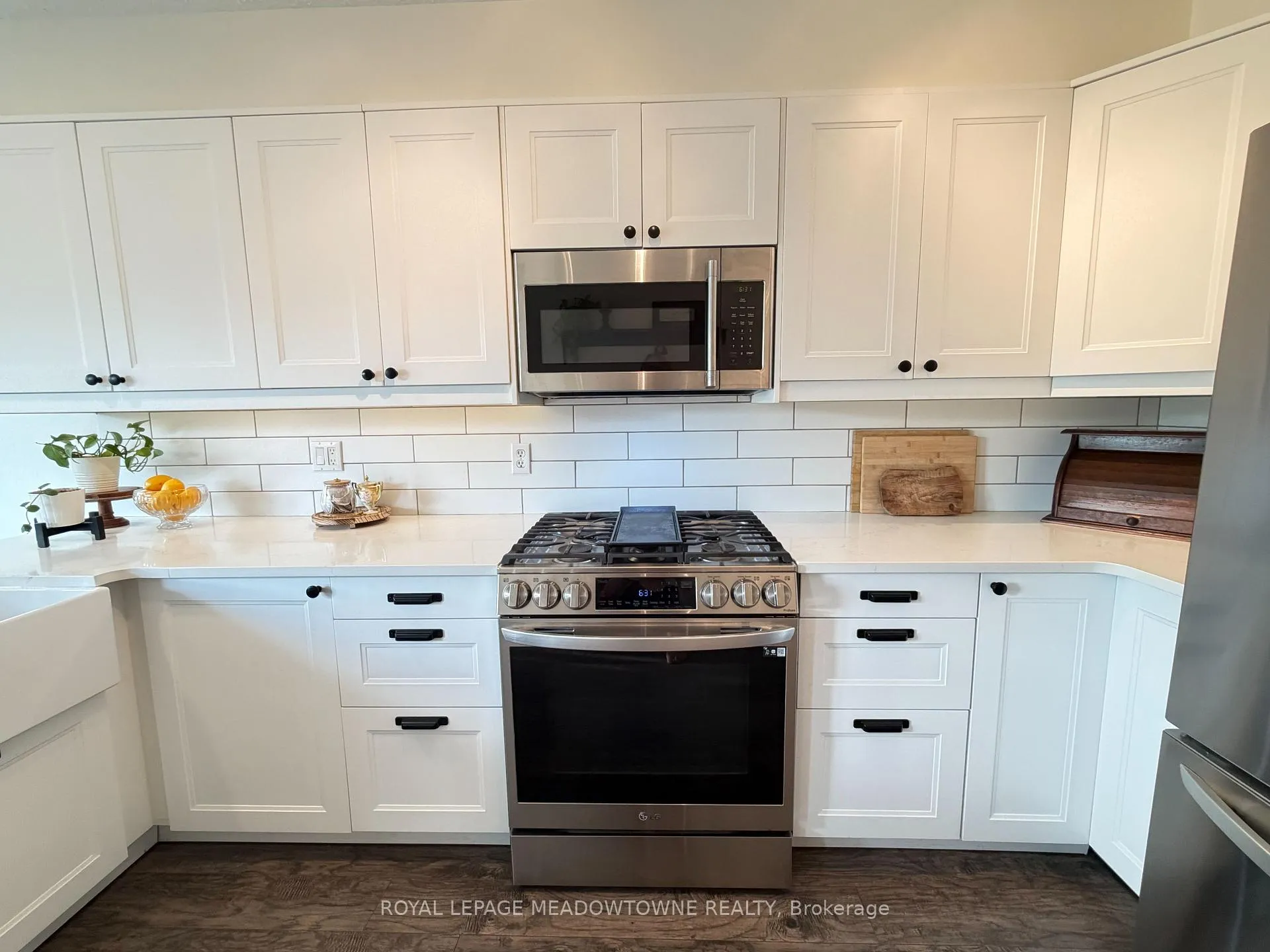 Photo 15 of 92 Chesterton Lane, Guelph, Grange Road — HOMEH