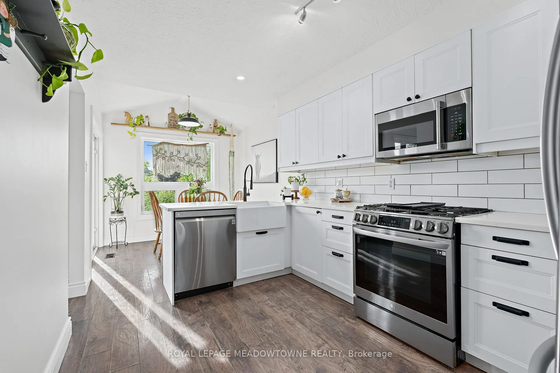 Photo 17 of 92 Chesterton Lane, Guelph, Grange Road — HOMEH