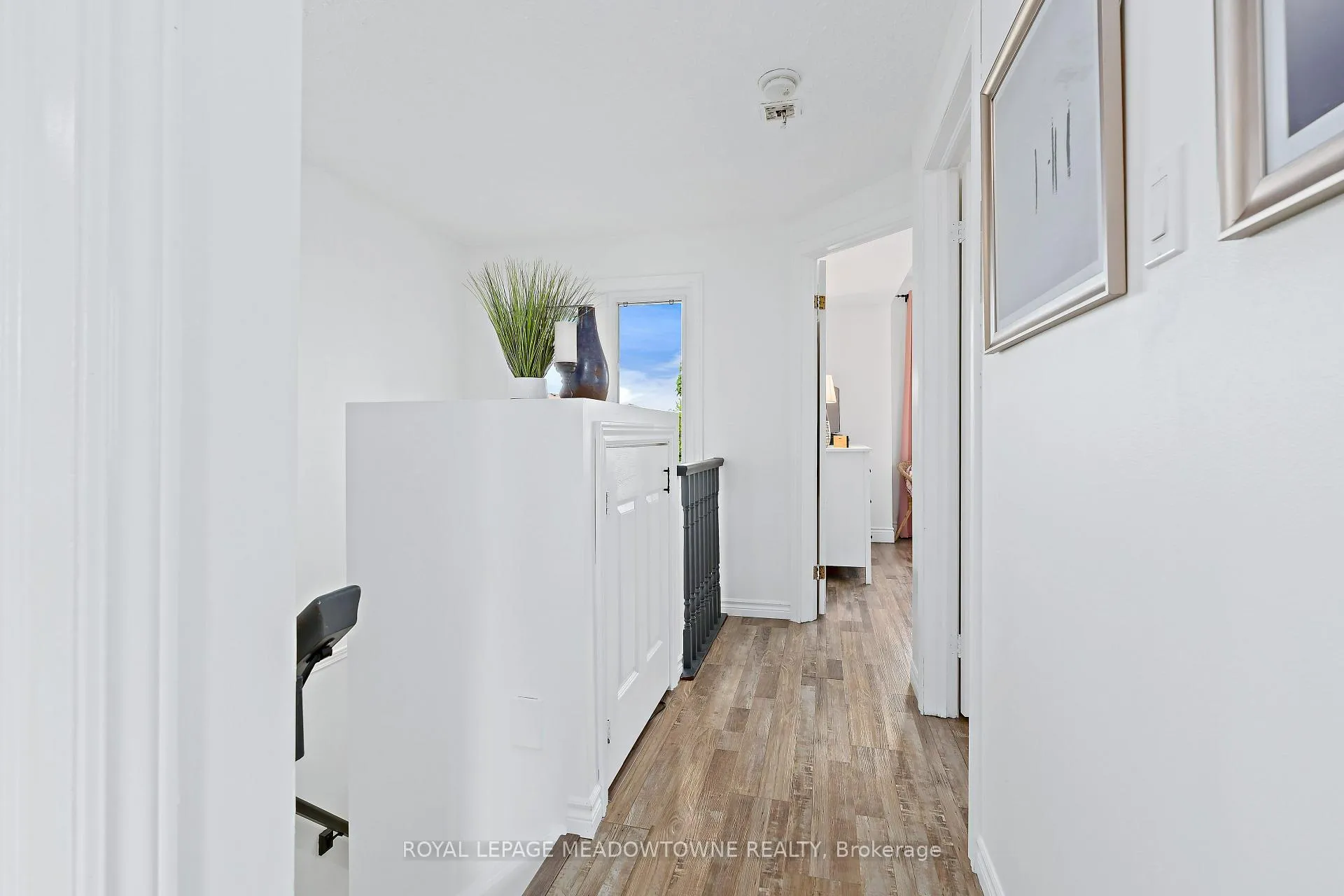 Photo 23 of 92 Chesterton Lane, Guelph, Grange Road — HOMEH