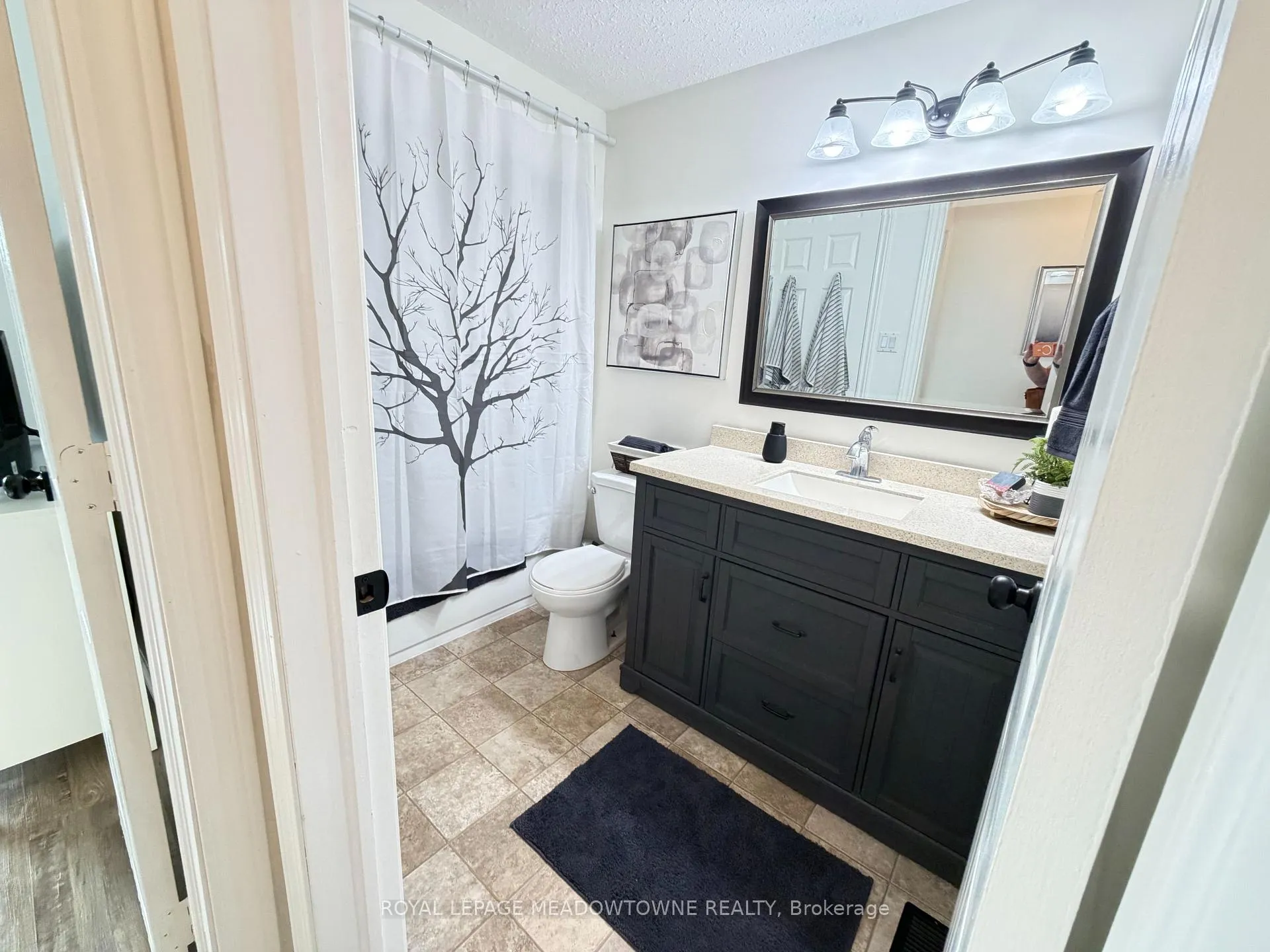 Photo 26 of 92 Chesterton Lane, Guelph, Grange Road — HOMEH