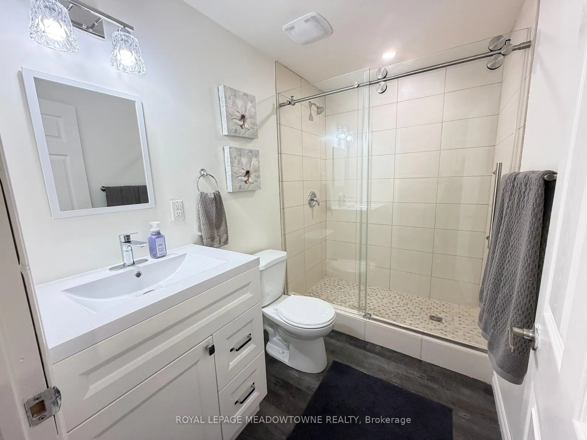 Photo 38 of 92 Chesterton Lane, Guelph, Grange Road — HOMEH