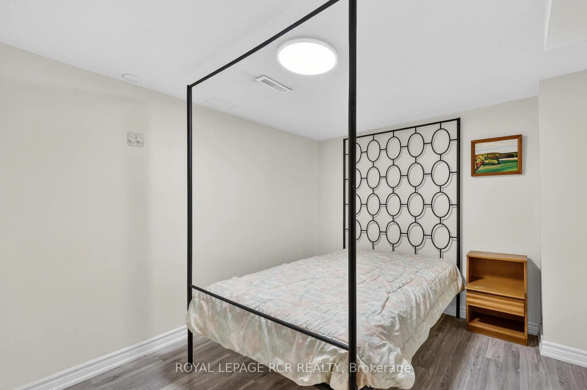 Photo 19 of 758 Beman Drive, Newmarket, Huron Heights-Leslie Valley — HOMEH