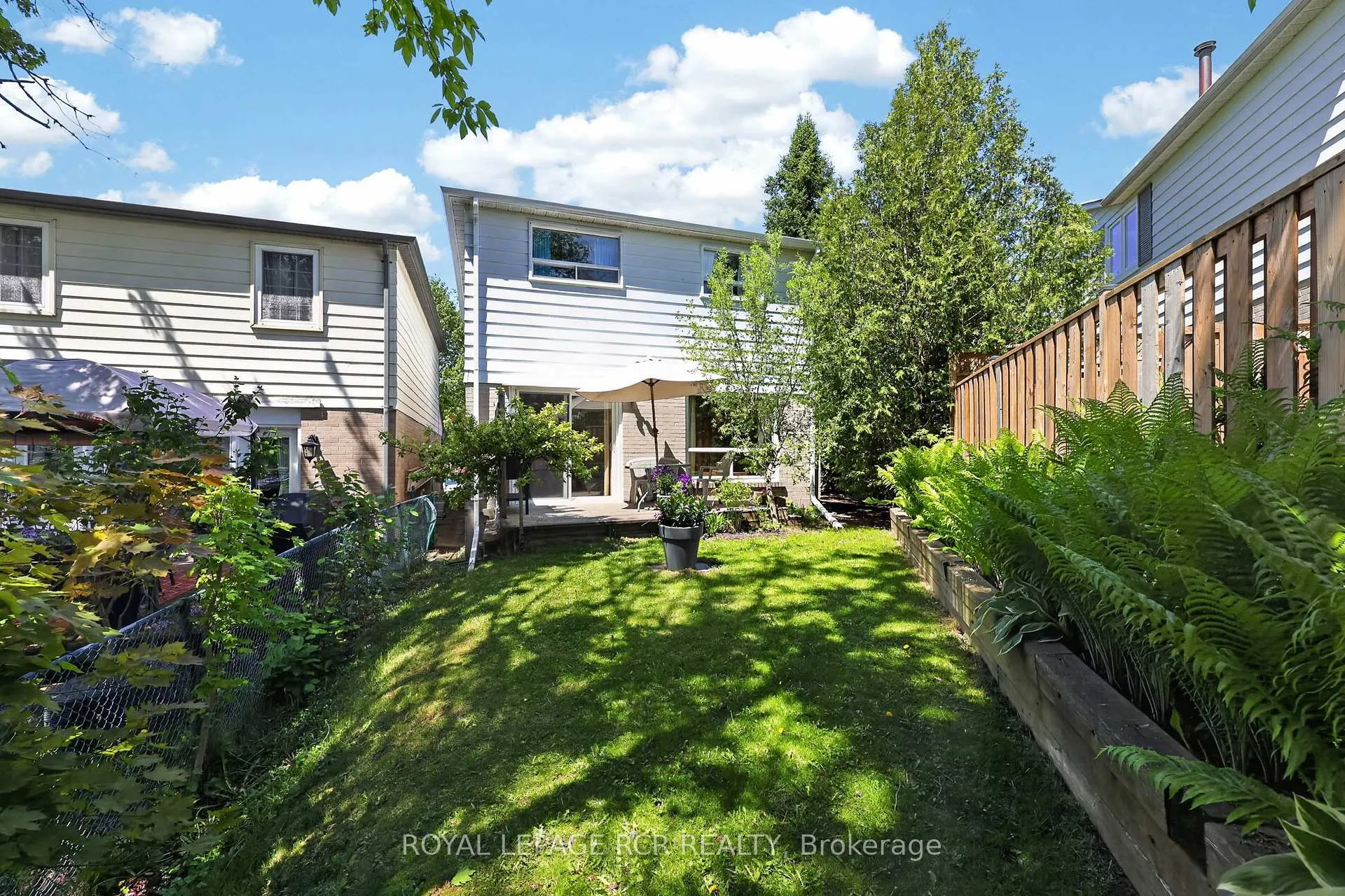 Photo 22 of 758 Beman Drive, Newmarket, Huron Heights-Leslie Valley — HOMEH