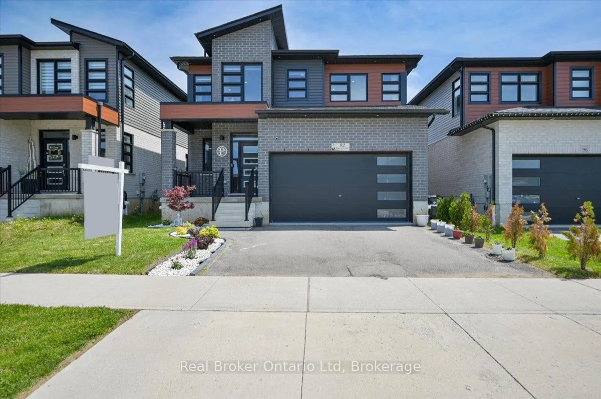 Front of 92 Moon Crescent