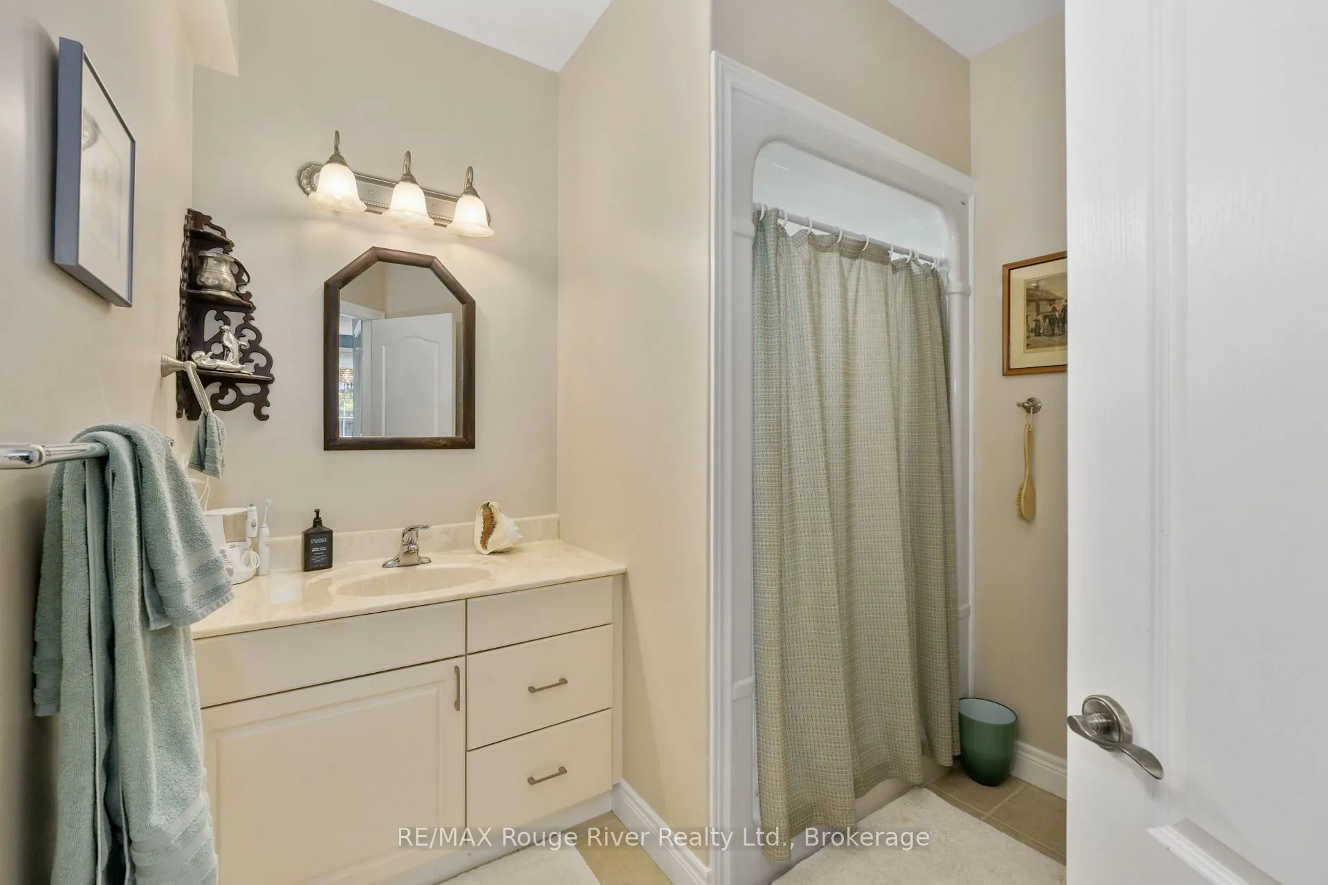 Photo 24 of Unit 903, 120 University Avenue E, Cobourg — HOMEH