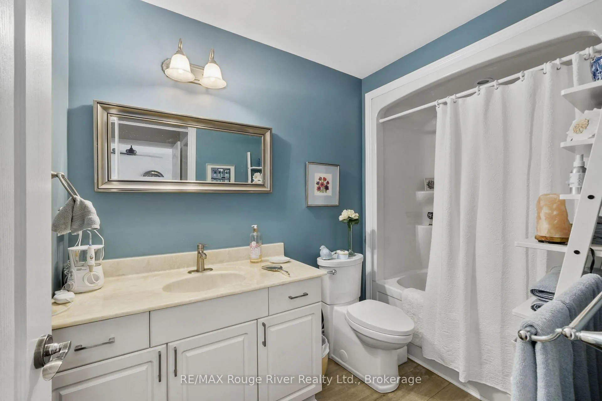 Photo 33 of Unit 903, 120 University Avenue E, Cobourg — HOMEH