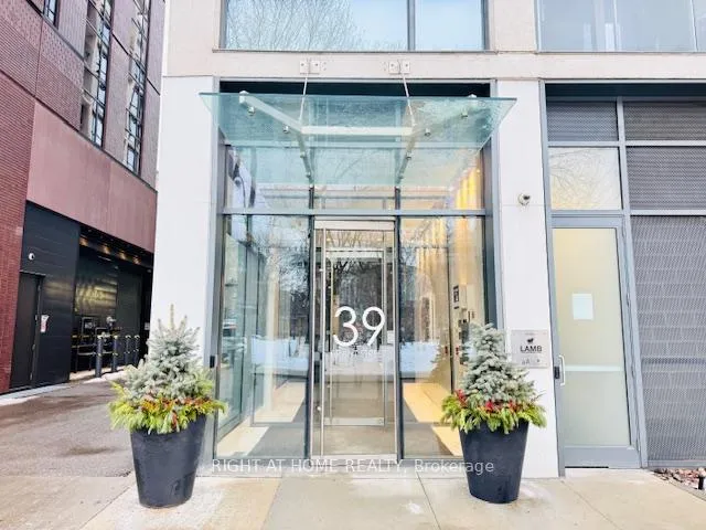 Photo 2 of Unit 304, 39 Brant Street, Toronto, Waterfront Communities — HOMEH