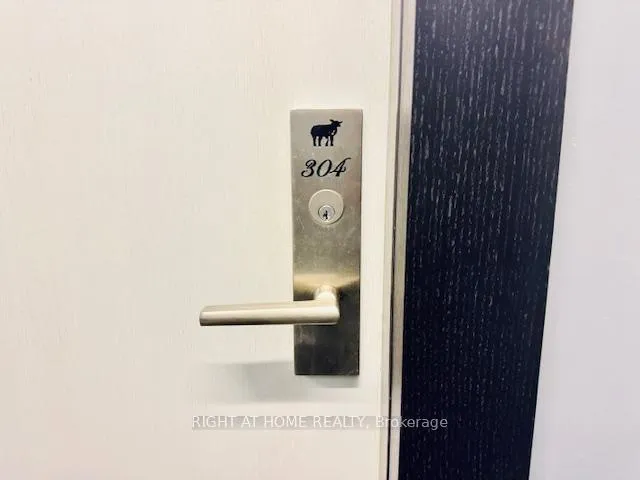 Photo 7 of Unit 304, 39 Brant Street, Toronto, Waterfront Communities — HOMEH