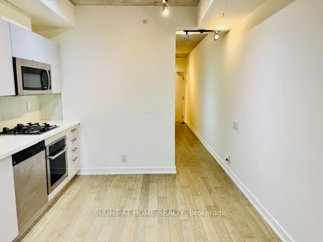 Photo 9 of Unit 304, 39 Brant Street, Toronto, Waterfront Communities — HOMEH