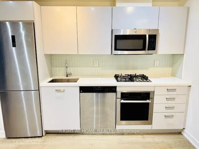 Photo 11 of Unit 304, 39 Brant Street, Toronto, Waterfront Communities — HOMEH