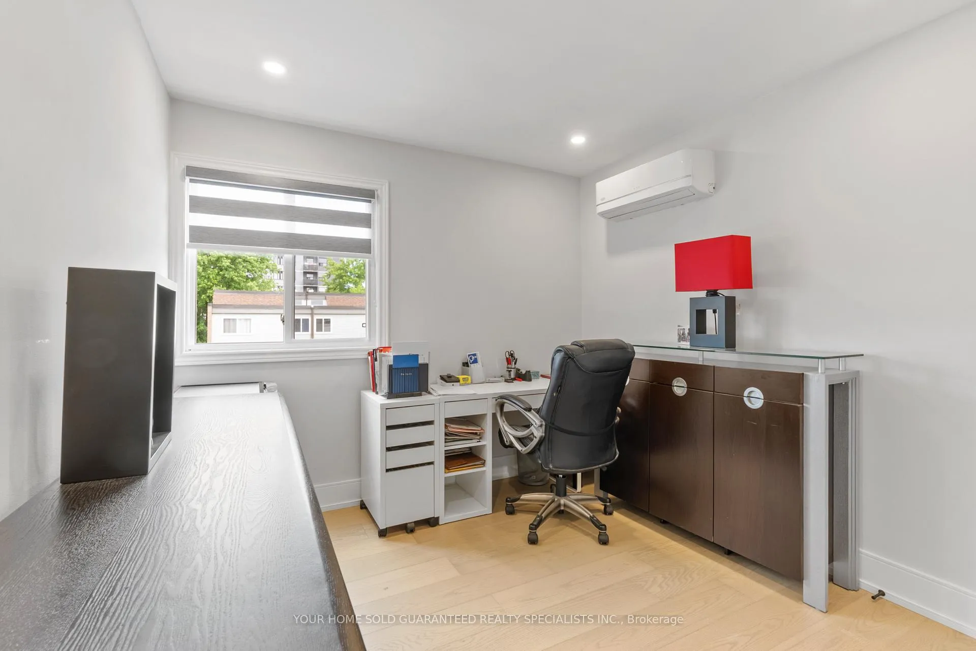 Photo 15 of Unit 52, 146 Milestone Crescent, Aurora, Aurora Village — HOMEH