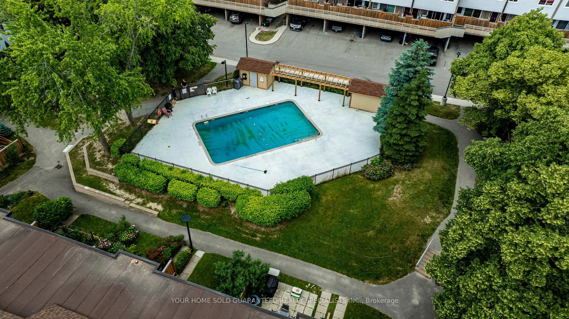 Photo 27 of Unit 52, 146 Milestone Crescent, Aurora, Aurora Village — HOMEH