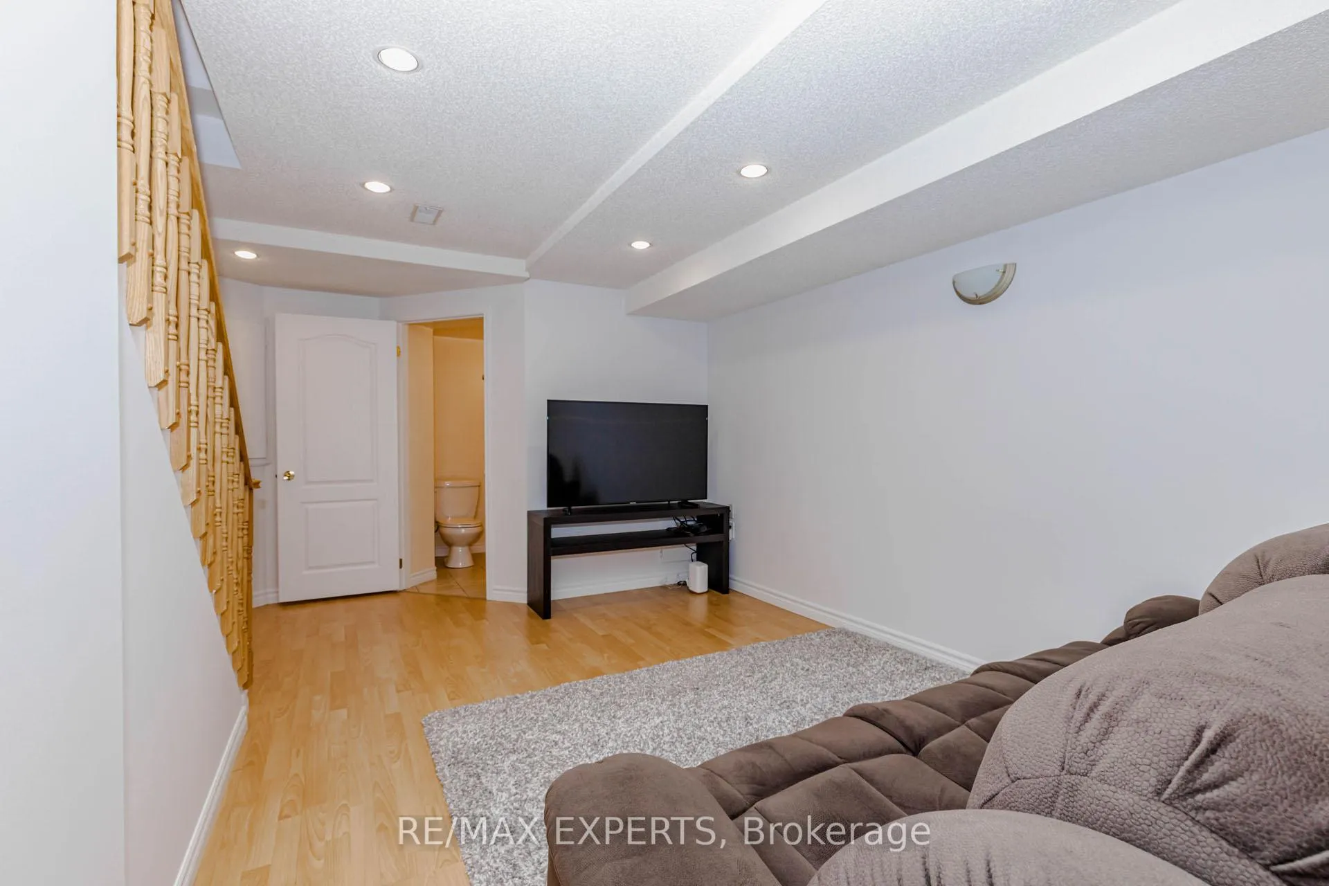Photo 26 of 131 Legnano Crescent, Vaughan, Vellore Village — HOMEH