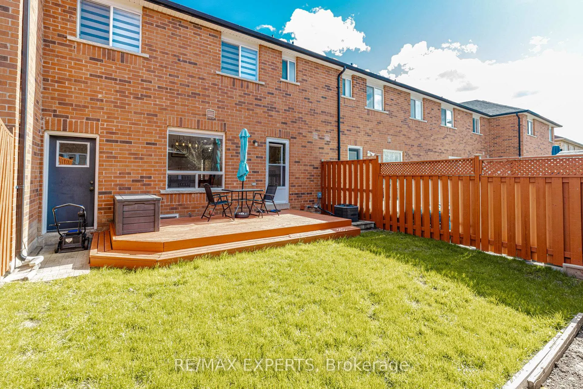 Photo 37 of 131 Legnano Crescent, Vaughan, Vellore Village — HOMEH