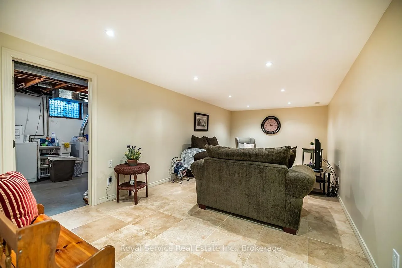Photo 23 of 17 Gorsey Square, Scarborough, Malvern — HOMEH