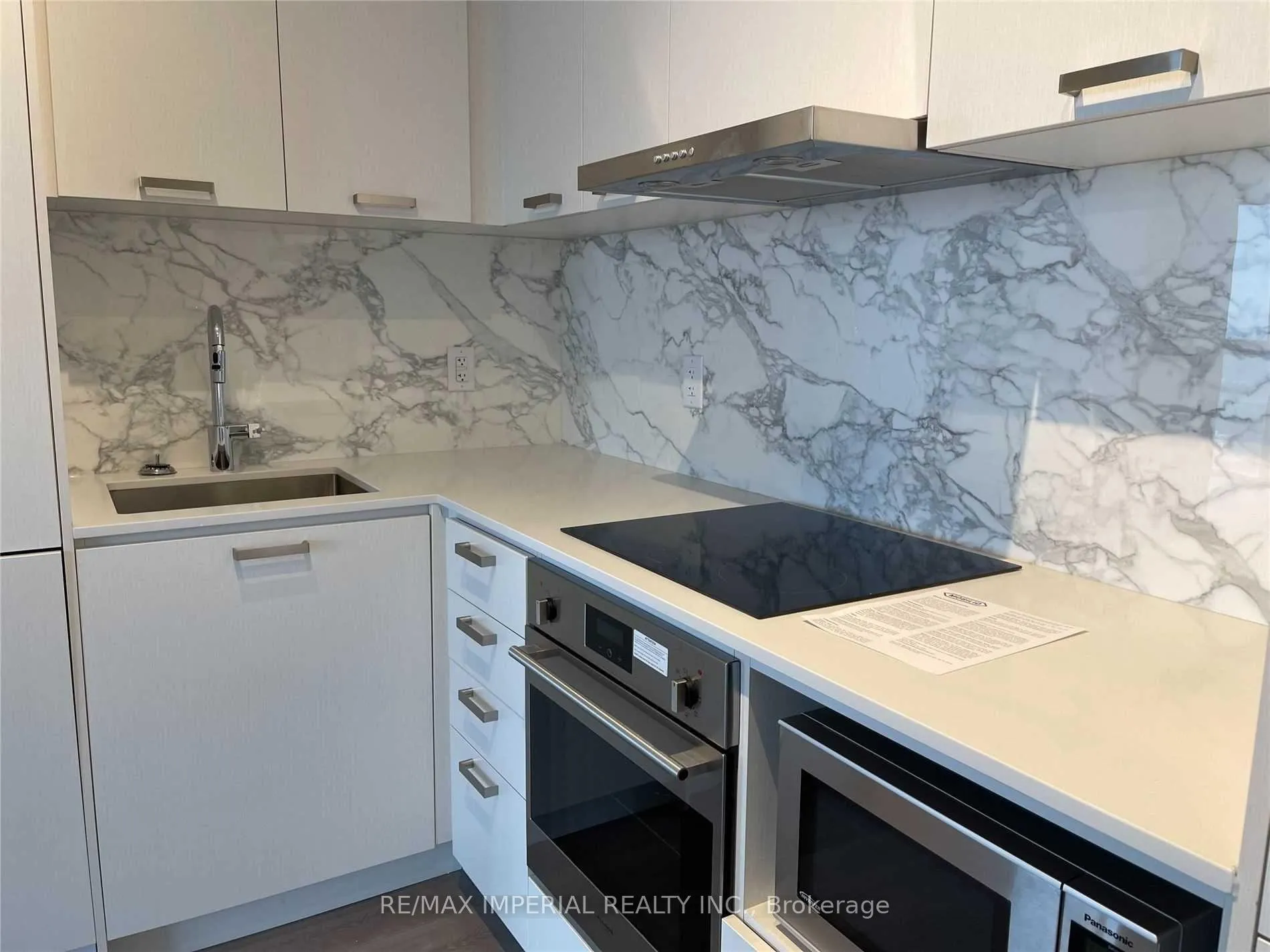 Photo 16 of Unit 806, 10 Honeycrisp Crescent, Vaughan, Vaughan Corporate Centre — HOMEH