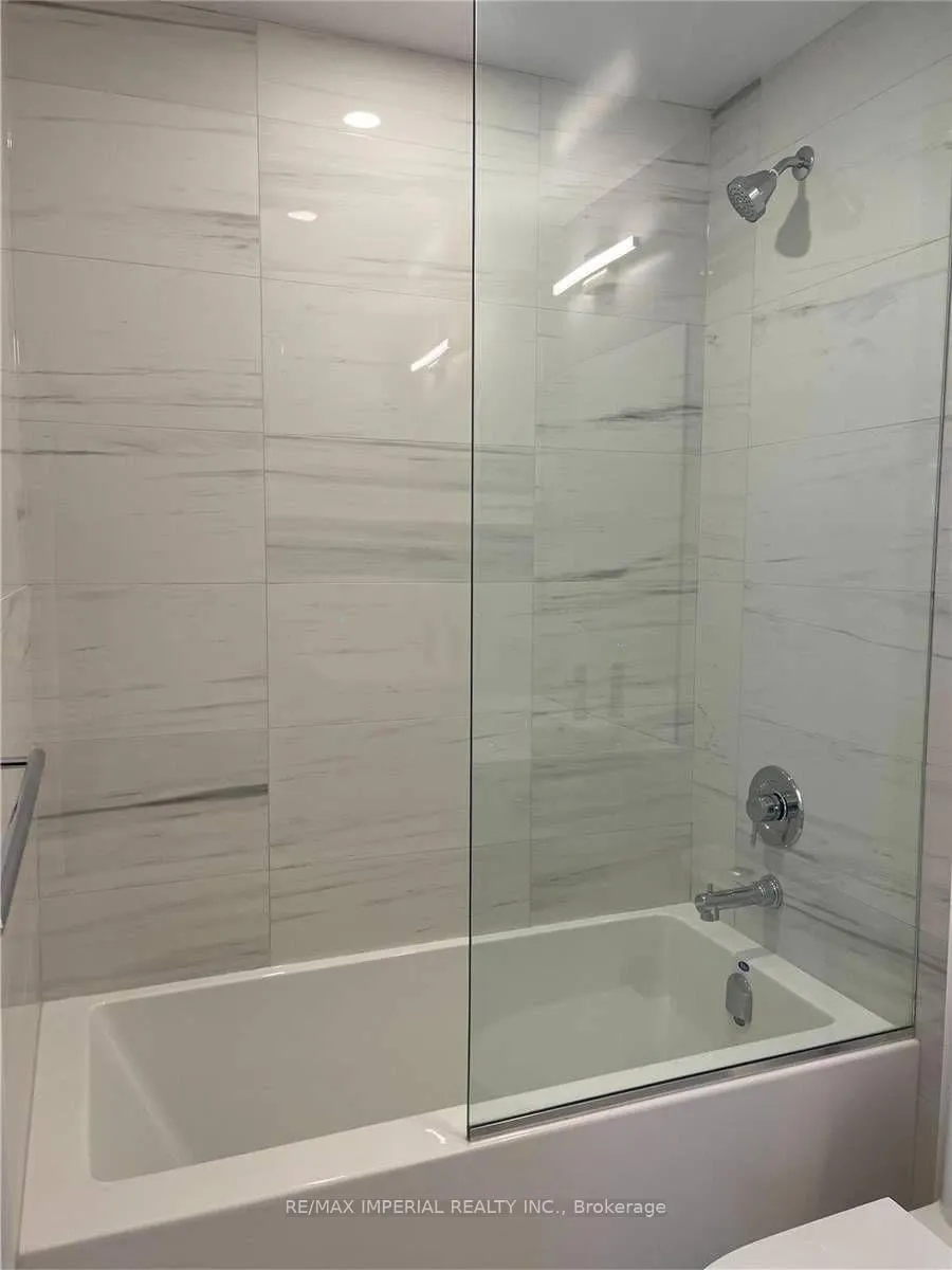 Photo 20 of Unit 806, 10 Honeycrisp Crescent, Vaughan, Vaughan Corporate Centre — HOMEH