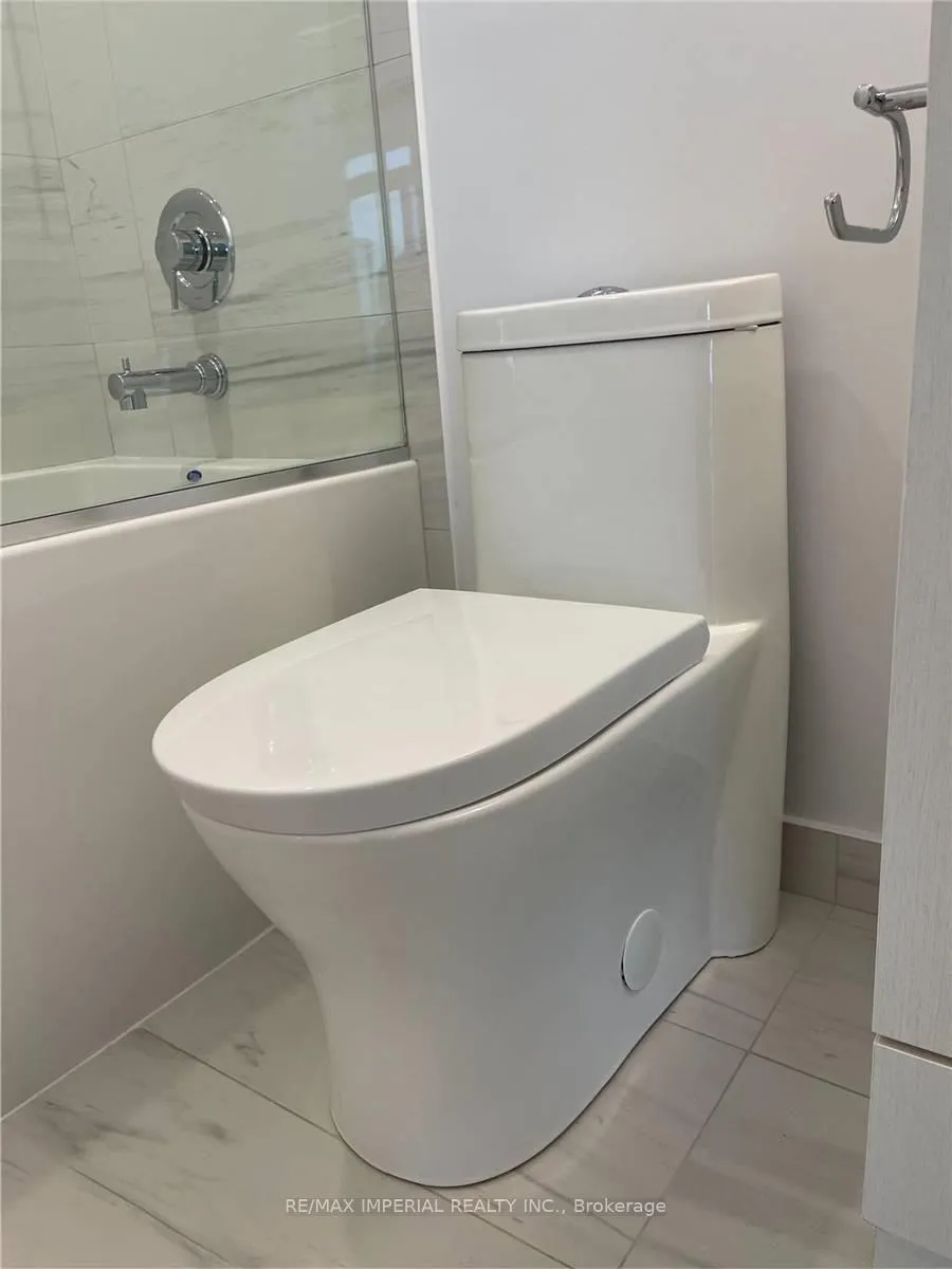 Photo 21 of Unit 806, 10 Honeycrisp Crescent, Vaughan, Vaughan Corporate Centre — HOMEH