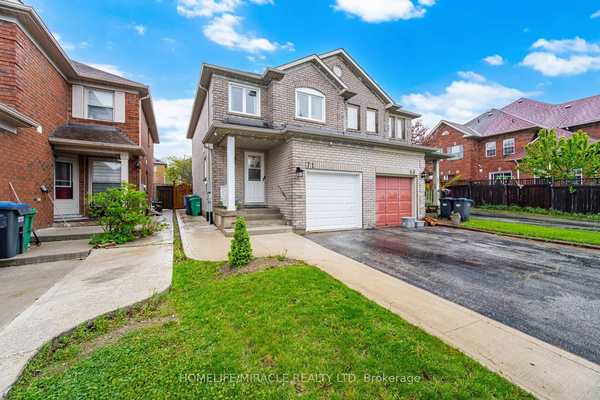 Photo 3 of 71 Dandelion Road, Brampton, Sandringham-Wellington — HOMEH