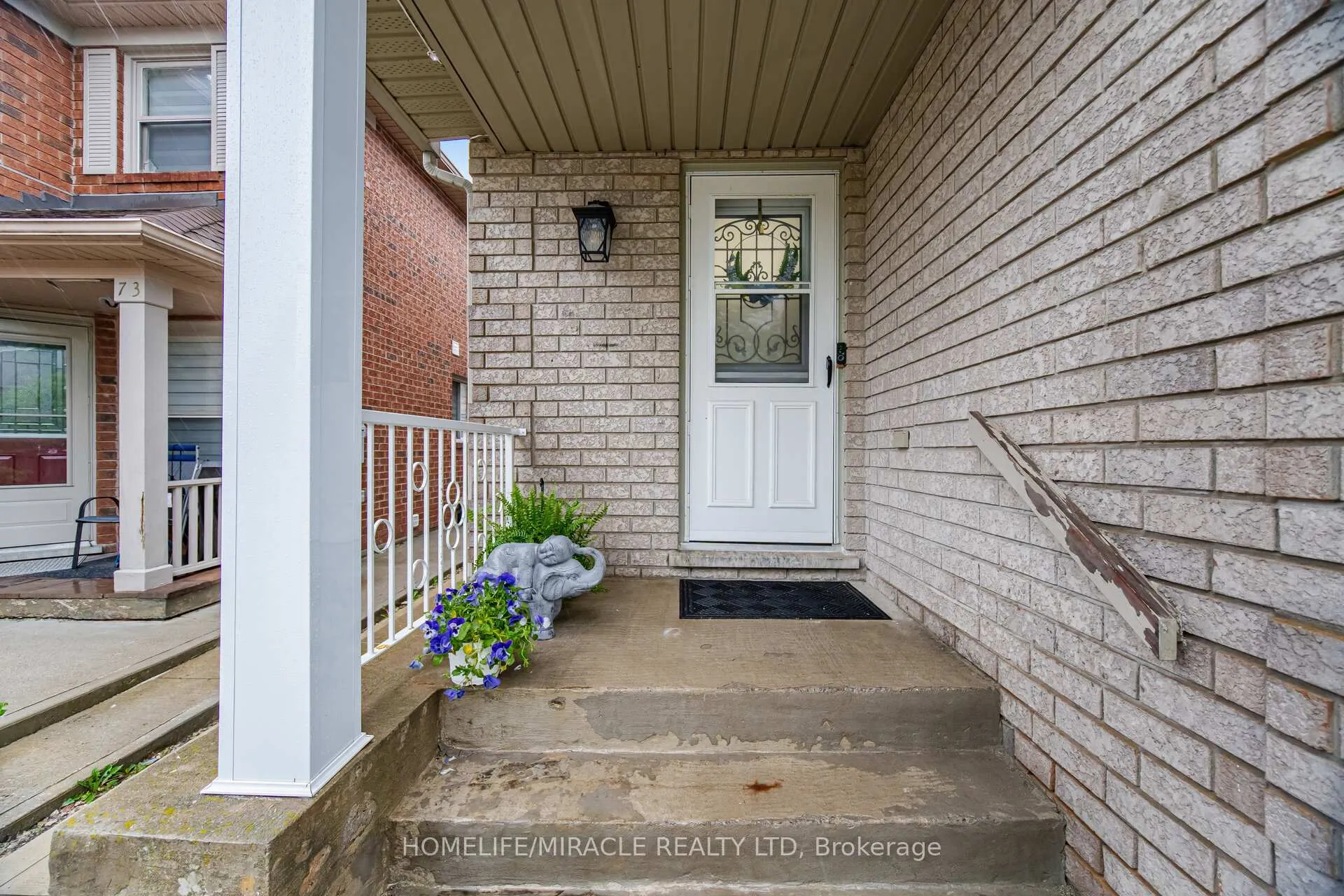 Photo 4 of 71 Dandelion Road, Brampton, Sandringham-Wellington — HOMEH