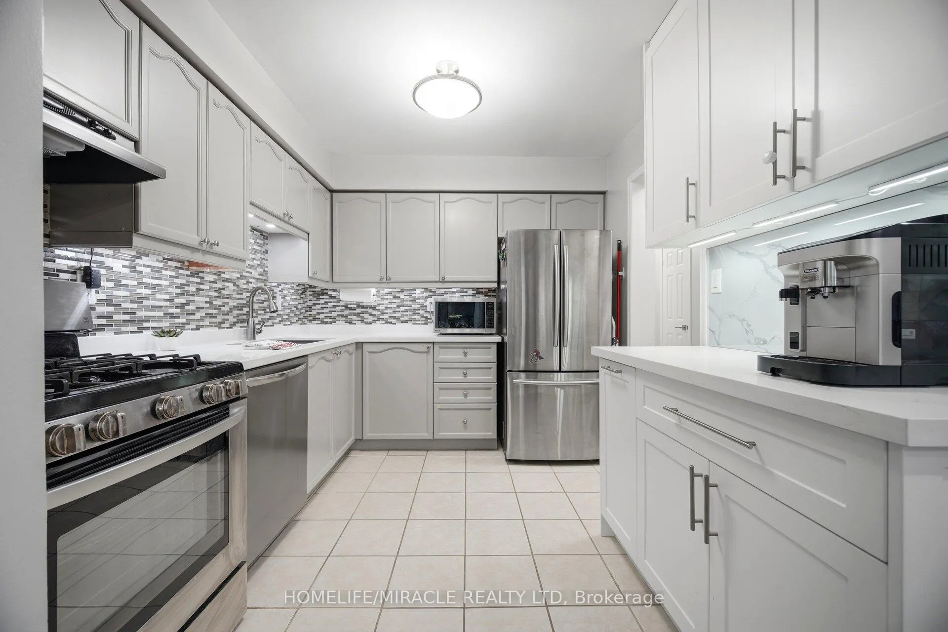 Photo 15 of 71 Dandelion Road, Brampton, Sandringham-Wellington — HOMEH