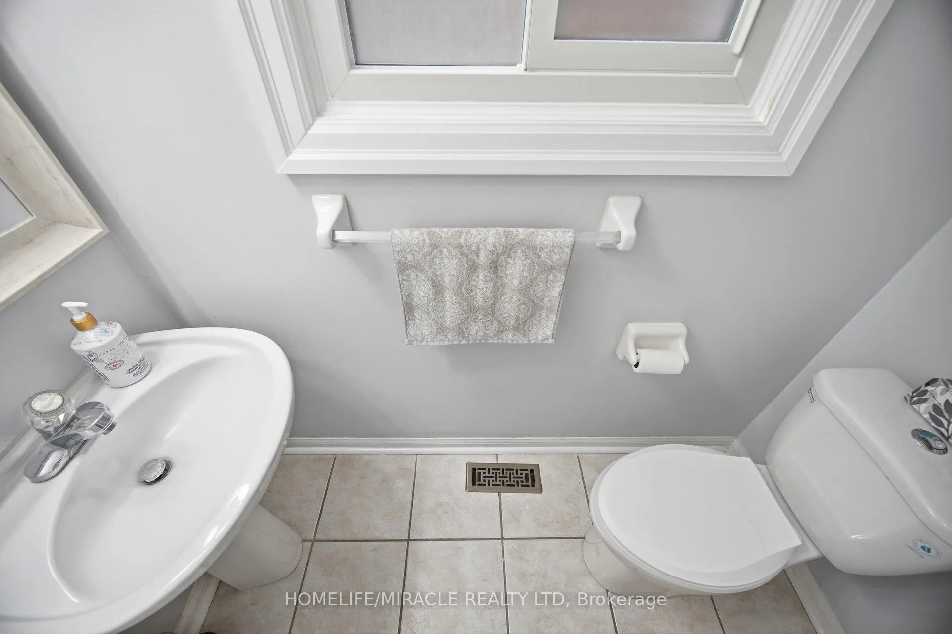Photo 21 of 71 Dandelion Road, Brampton, Sandringham-Wellington — HOMEH