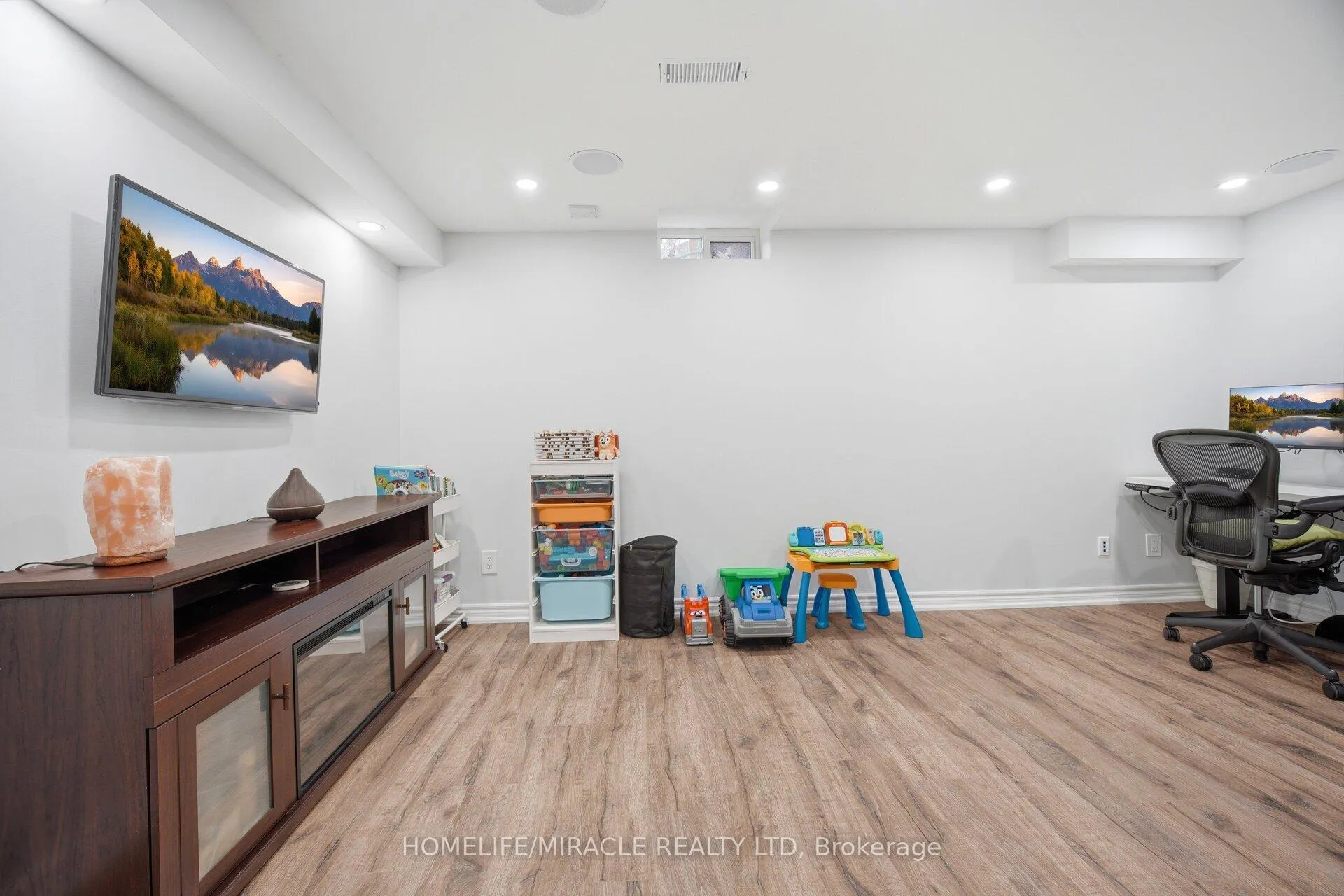 Photo 36 of 71 Dandelion Road, Brampton, Sandringham-Wellington — HOMEH