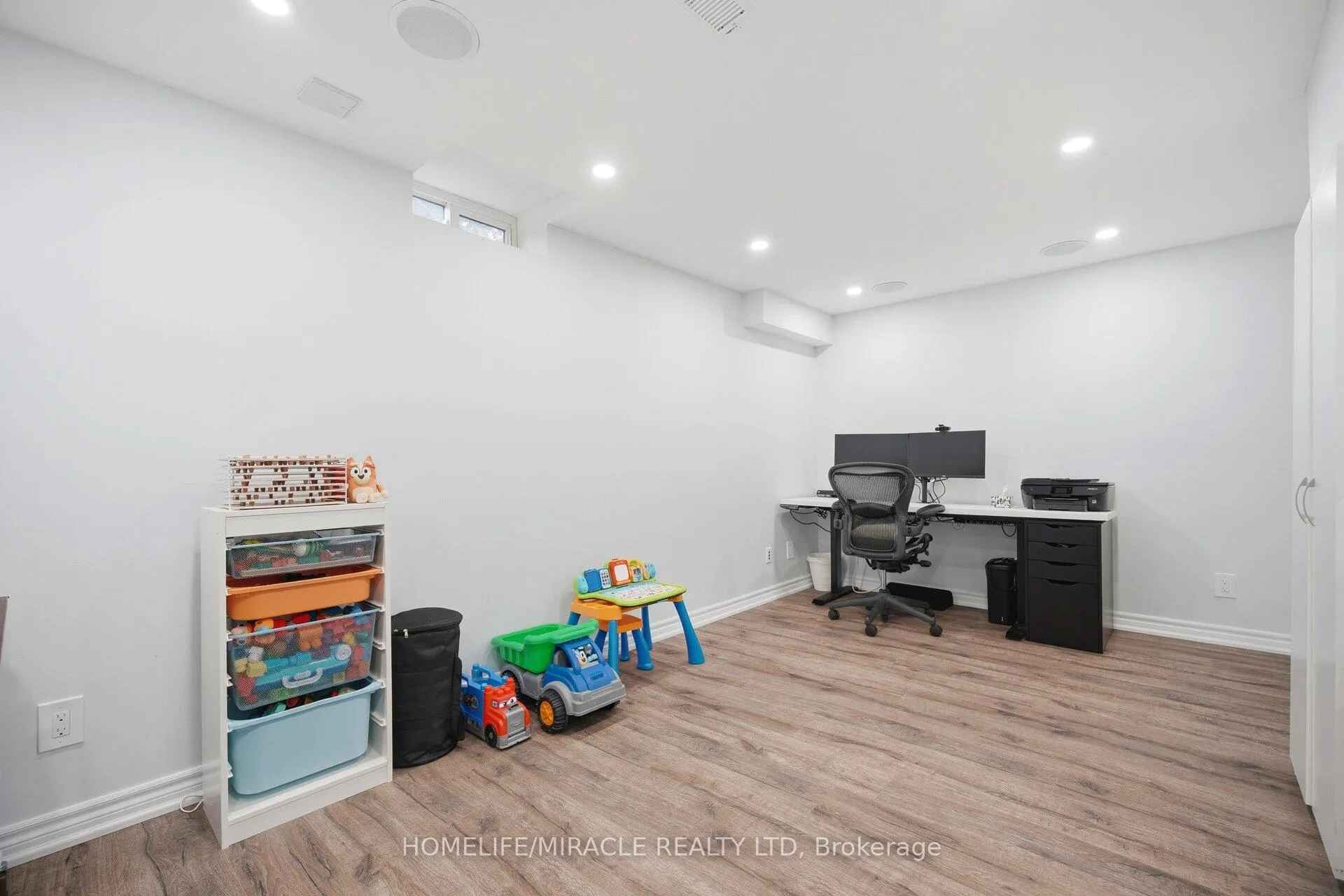Photo 37 of 71 Dandelion Road, Brampton, Sandringham-Wellington — HOMEH