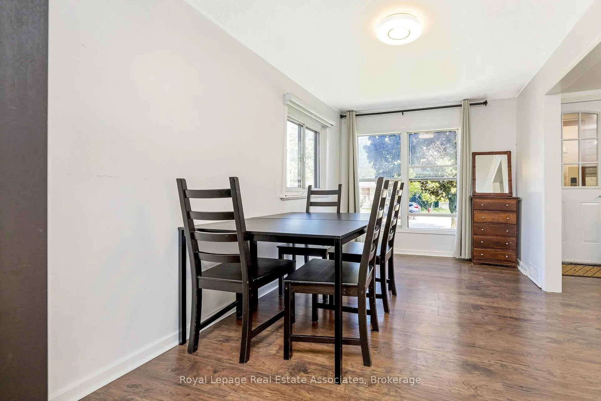 Photo 9 of 19 Beaucourt Road, Hamilton, Ainslie Wood — HOMEH