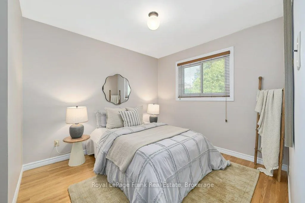 Photo 15 of 326 Marion Avenue, Oshawa, McLaughlin — HOMEH