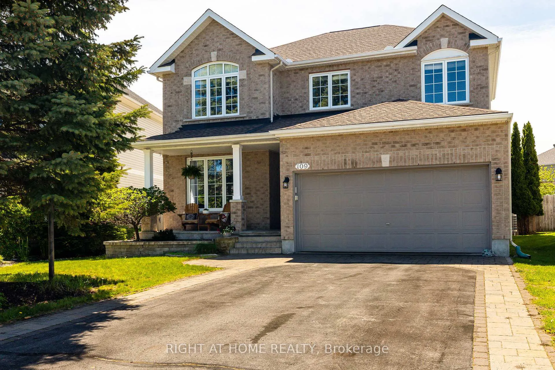 Photo 1 of 109 Coyote Crescent, Ottawa, Stittsville (South) — HOMEH