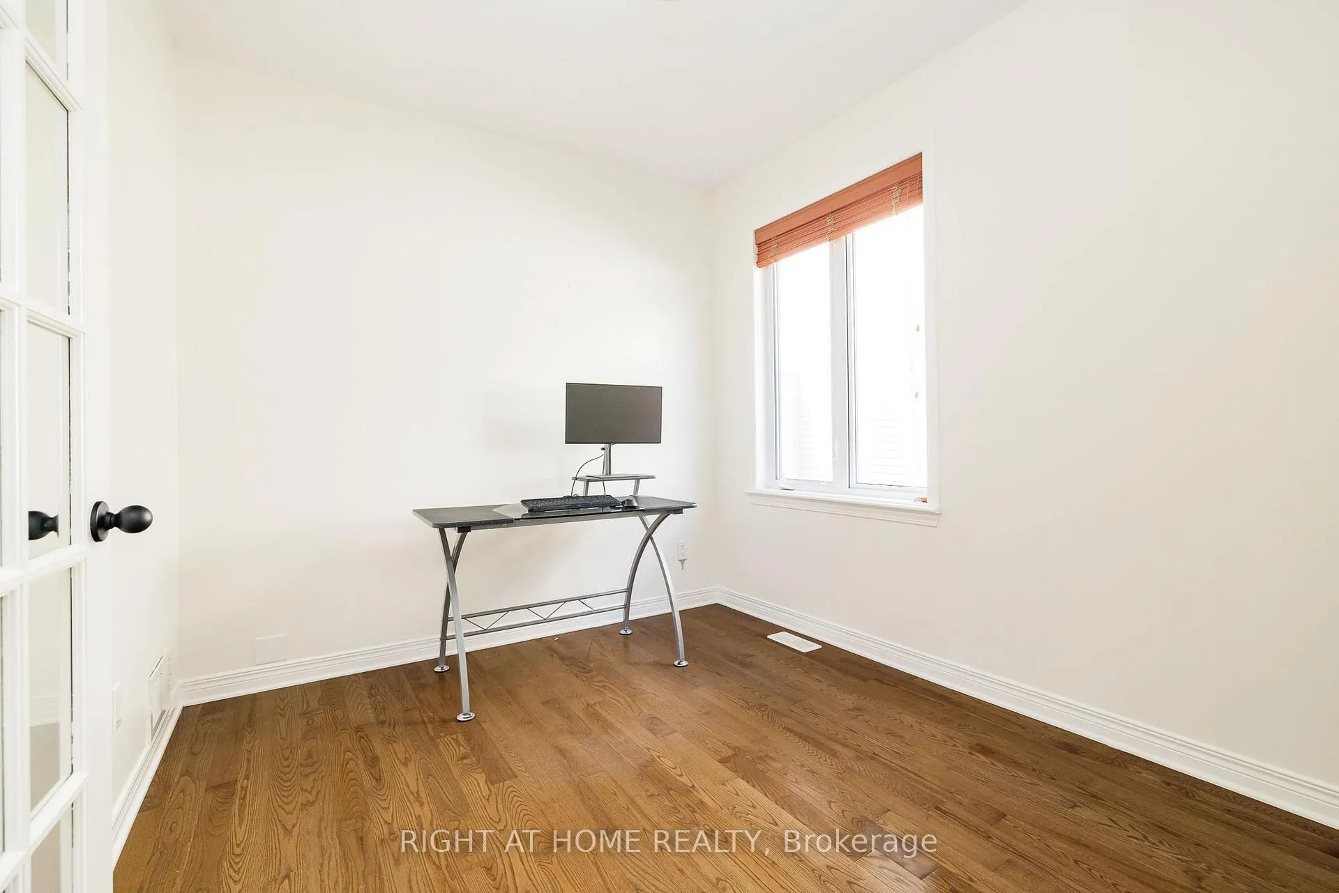 Photo 15 of 109 Coyote Crescent, Ottawa, Stittsville (South) — HOMEH