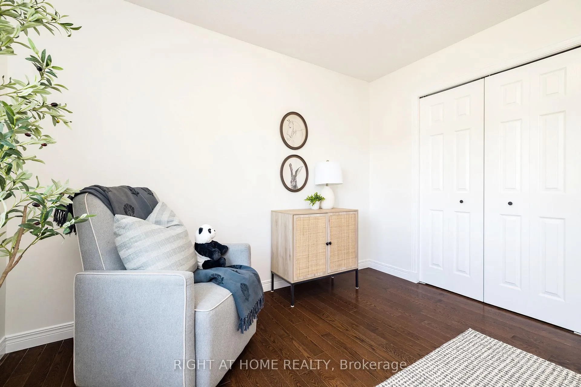 Photo 29 of 109 Coyote Crescent, Ottawa, Stittsville (South) — HOMEH